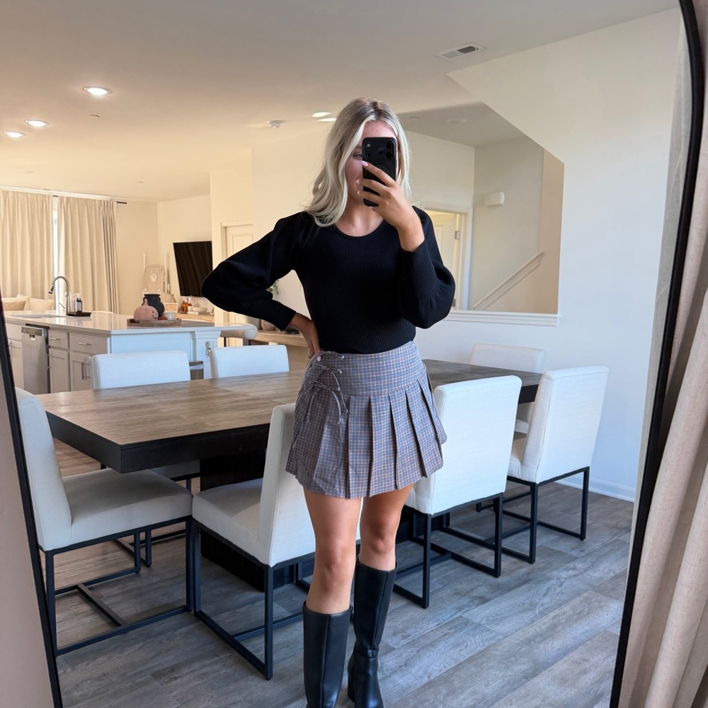 One Arrival: Plaid Pleated Skort